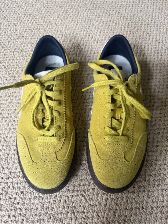 Veja Shoes - Veja Volley O.T. Women’s Suede Neon/Pea Green Casual Sneakers